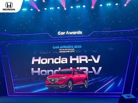 Honda HR-V và Honda Civic vinh dự nhận Giải thưởng “Ô tô của năm” phân khúc xe Crossover cỡ B và phân khúc xe gầm thấp cỡ C năm 2022