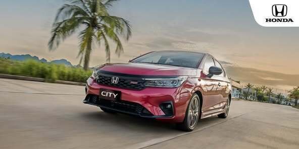 Honda Civic e:HEV RS và Honda City RS nhận giải thưởng trong lễ công bố Danh hiệu "Xe của năm 2025"